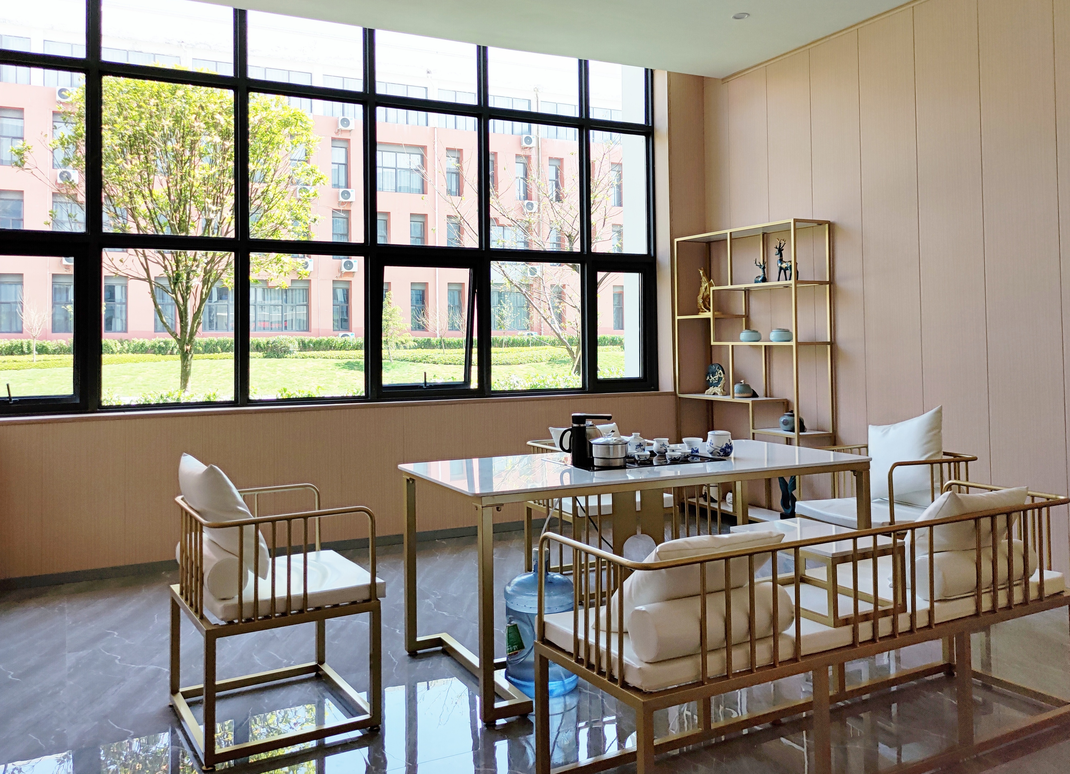 社會(huì)服務(wù)系教師風(fēng)采