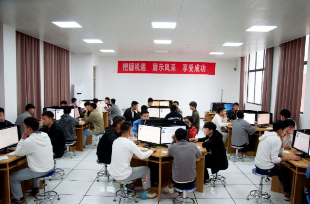 技能大比拼 競賽展風采——學院第二屆學生技能大賽圓滿落幕